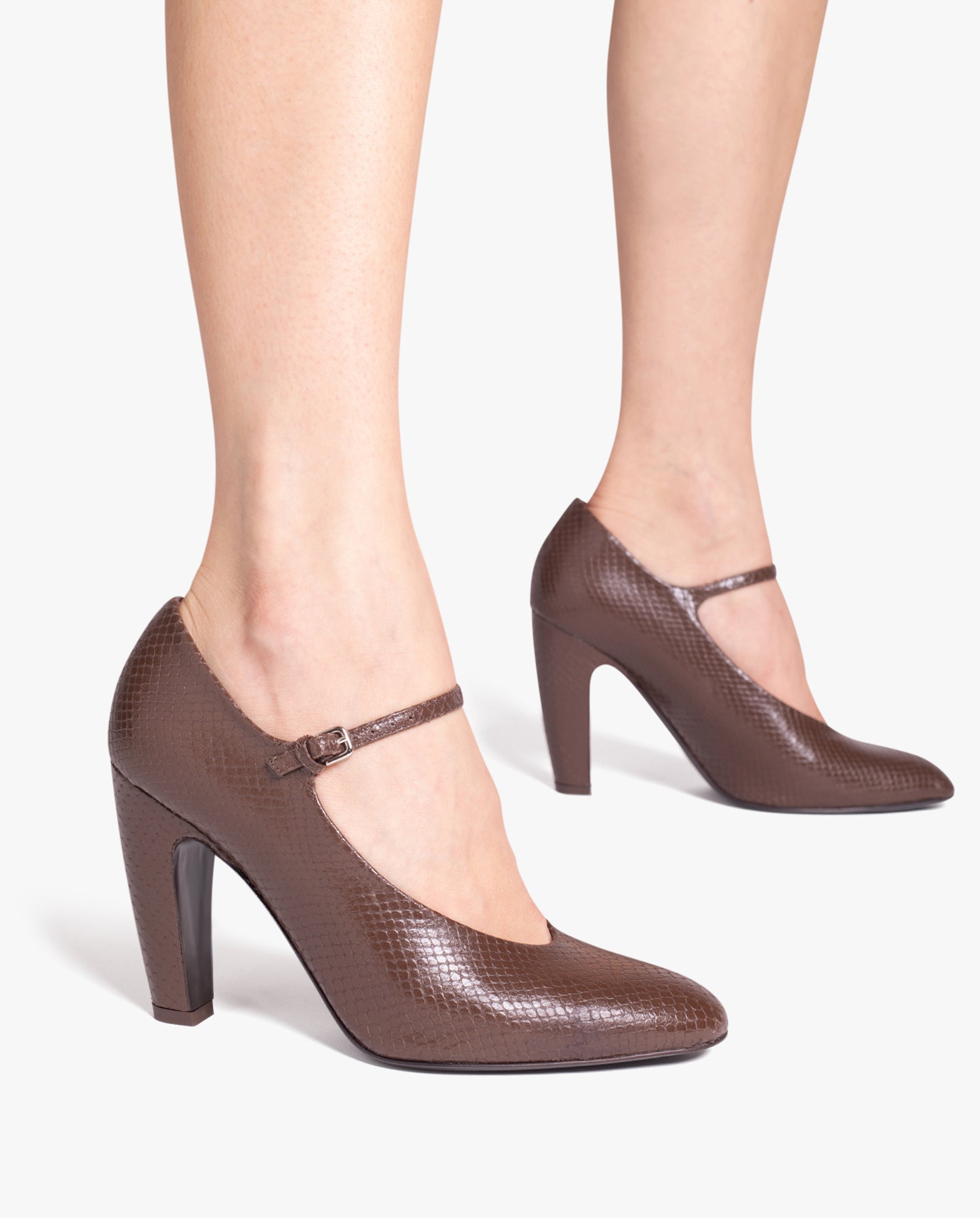 Shiny Calf Leather Pumps