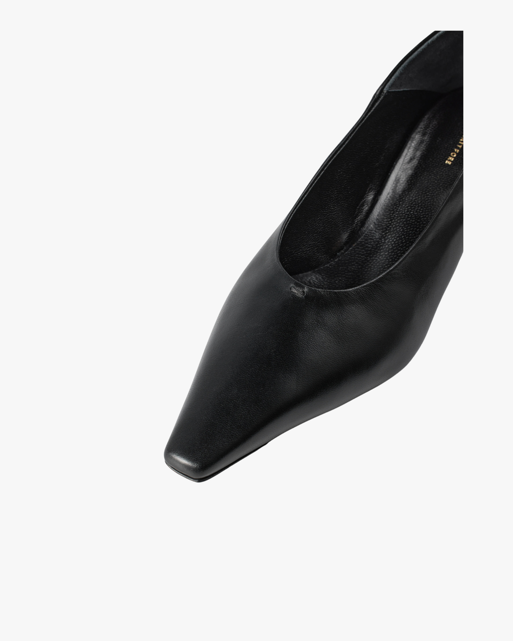 Dyan Pump Black Leather Pointed Toe Pump