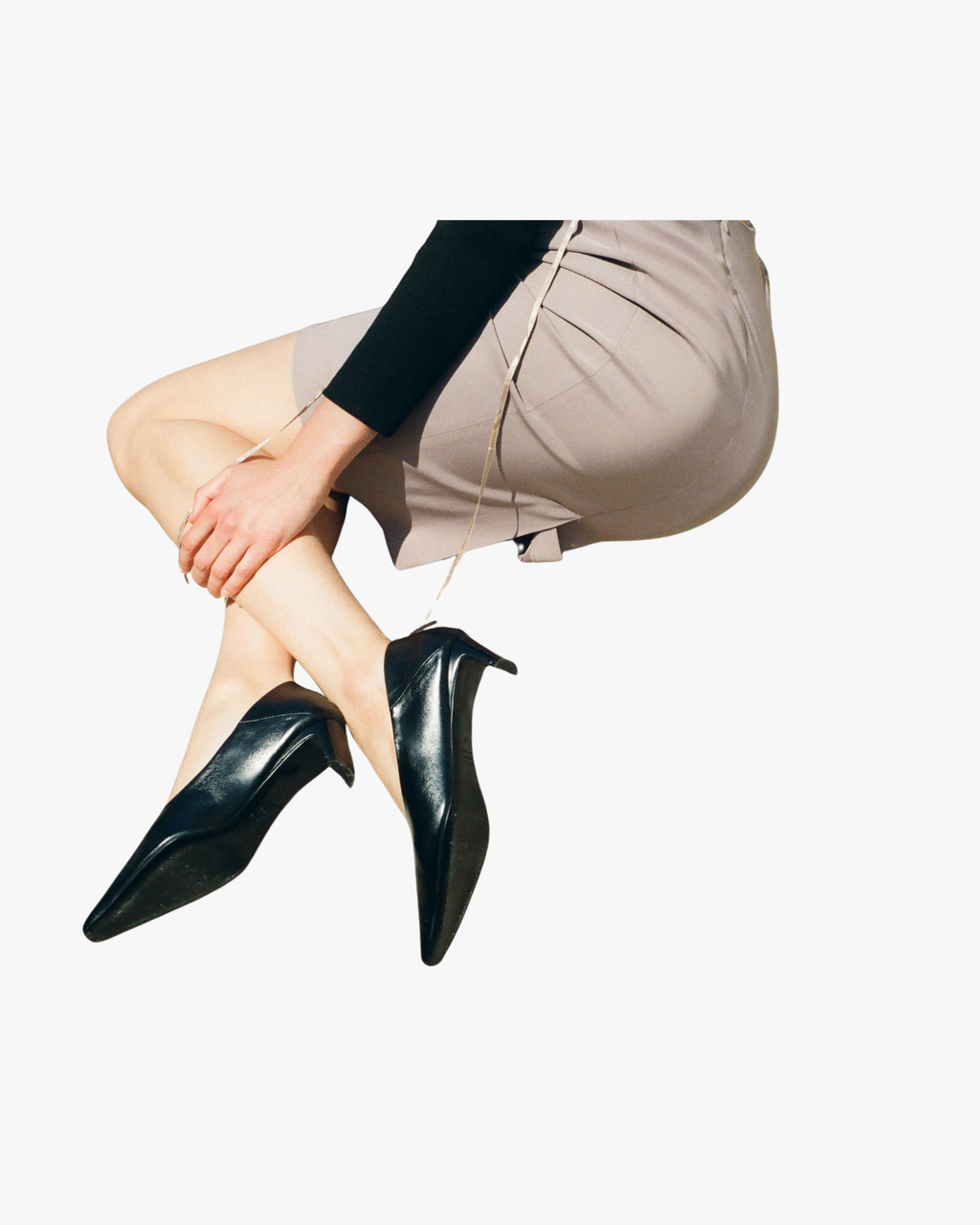 Dyan Pump Black Leather Pointed Toe Pump