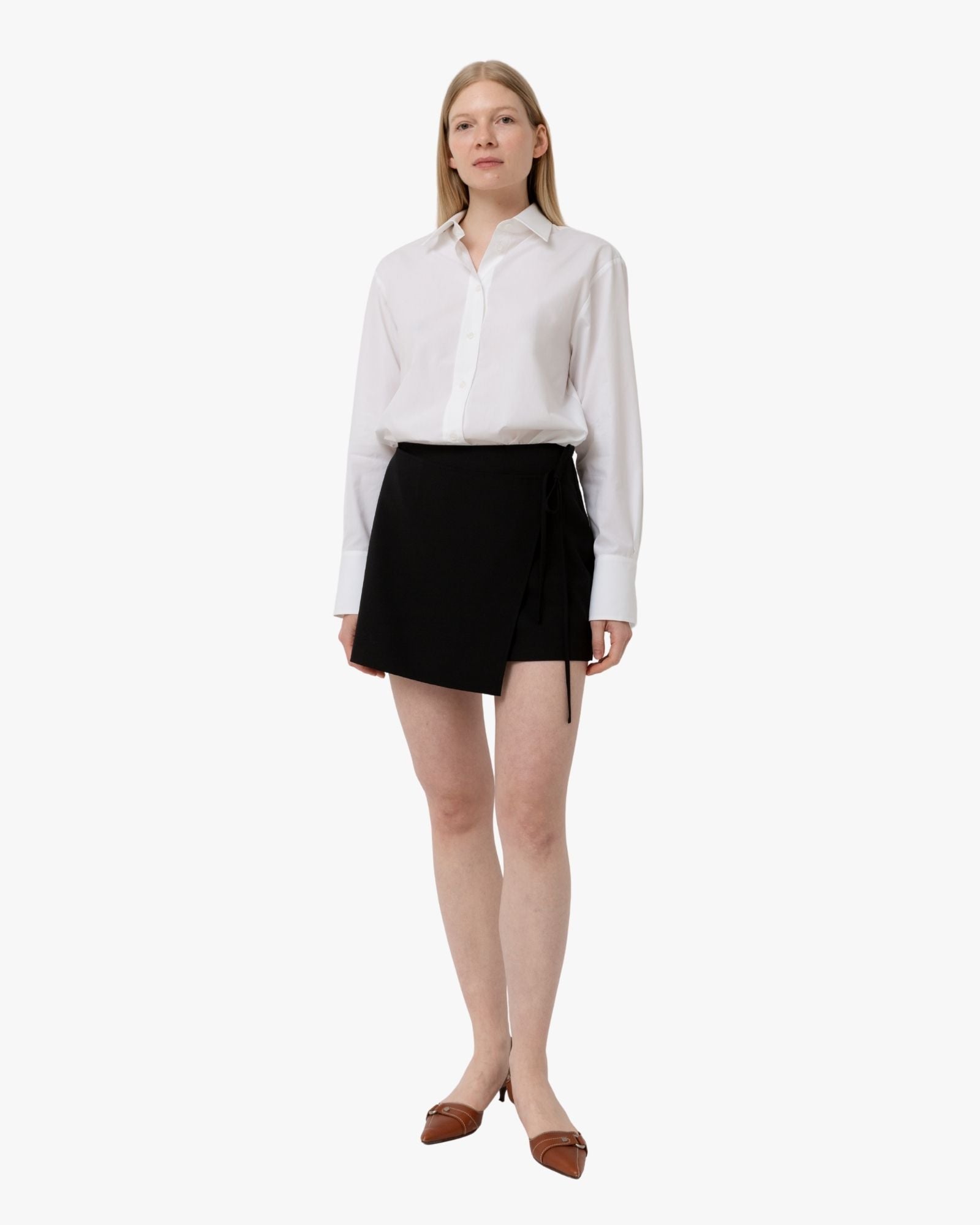 Mini Skirt Ella in Wrap Silhouette Black