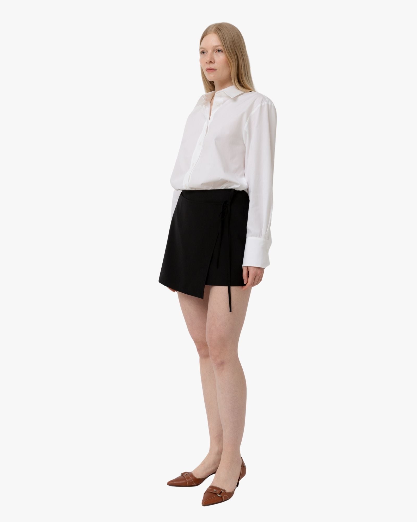 Mini Skirt Ella in Wrap Silhouette Black