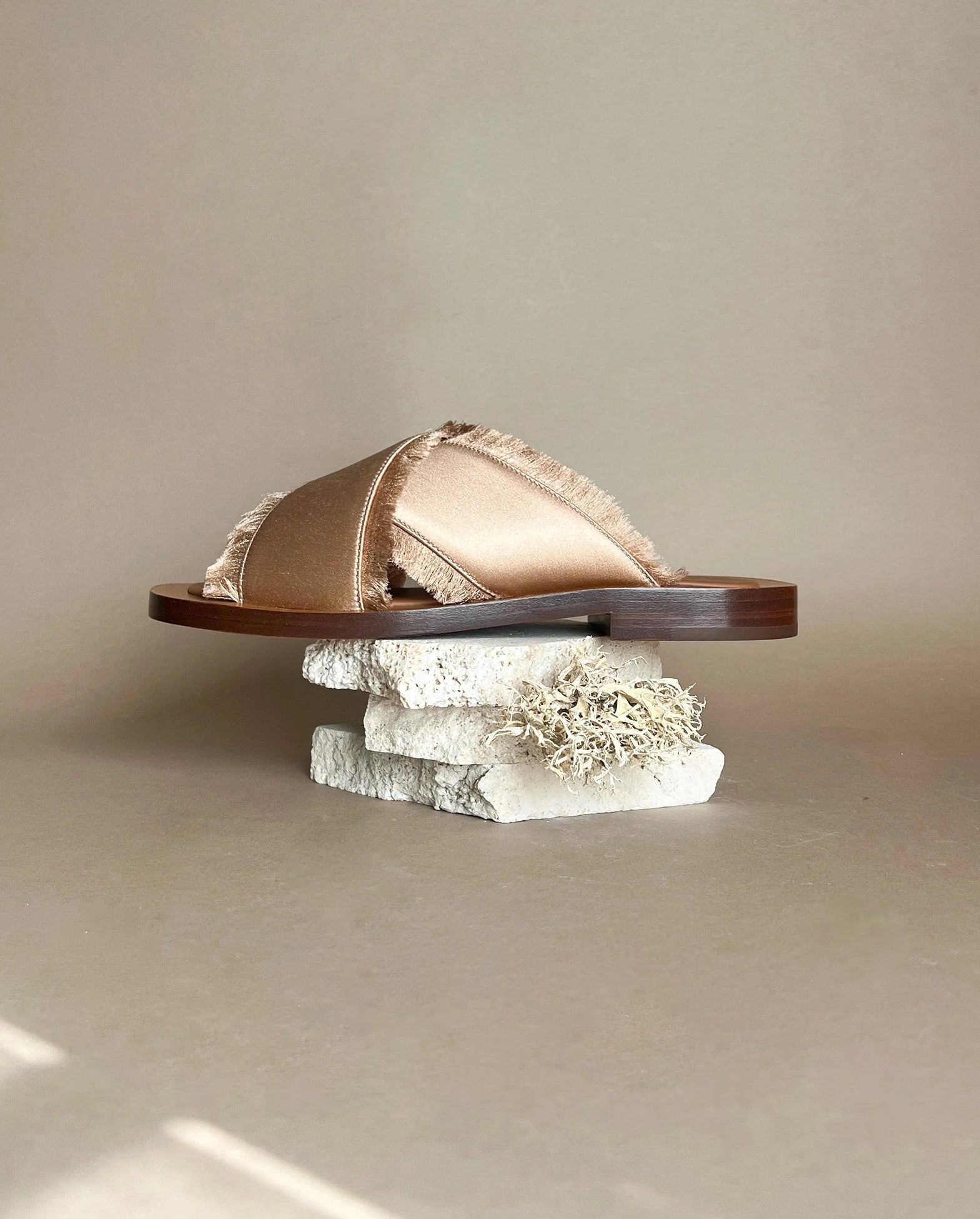 Madrague Frayed Champagne