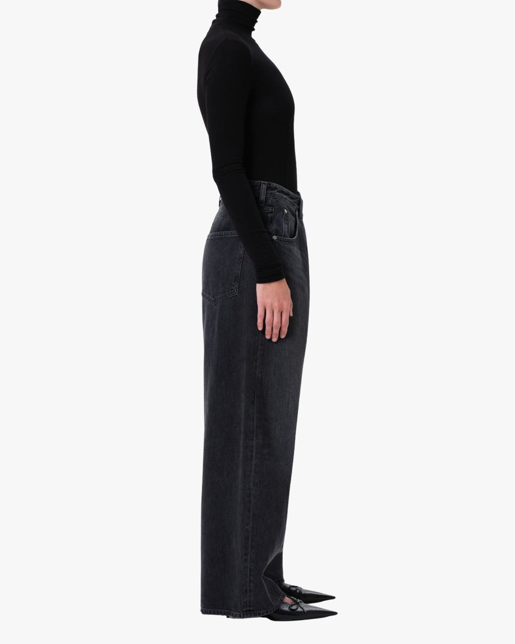 Vana Fold Jean Arcane