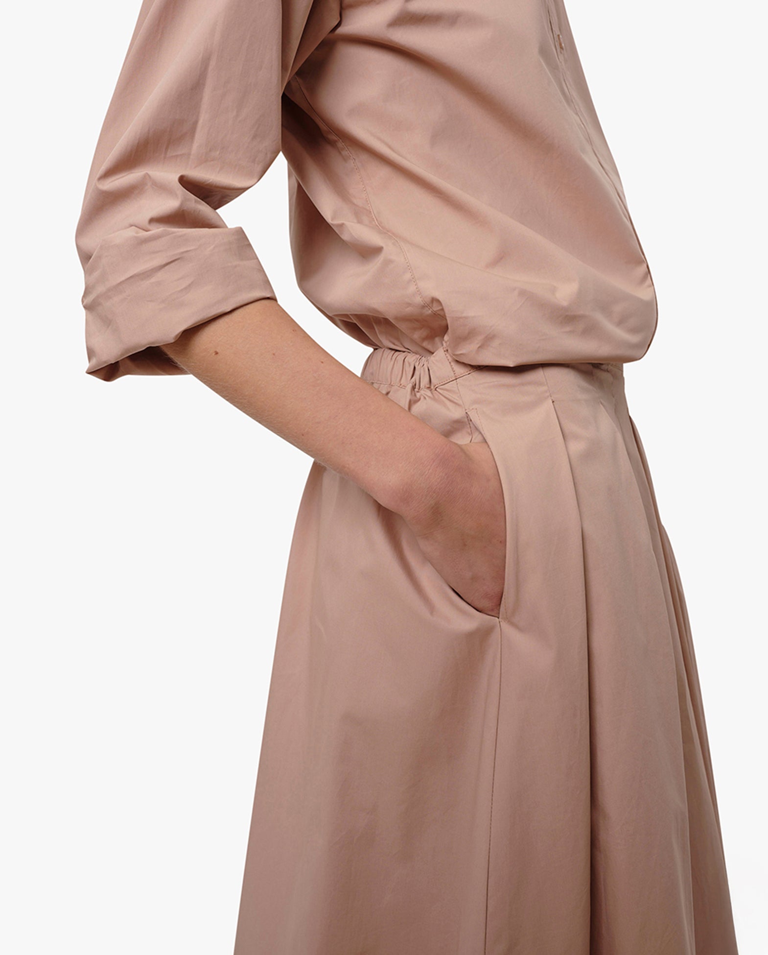 Herdis Pleated Skirt Powder