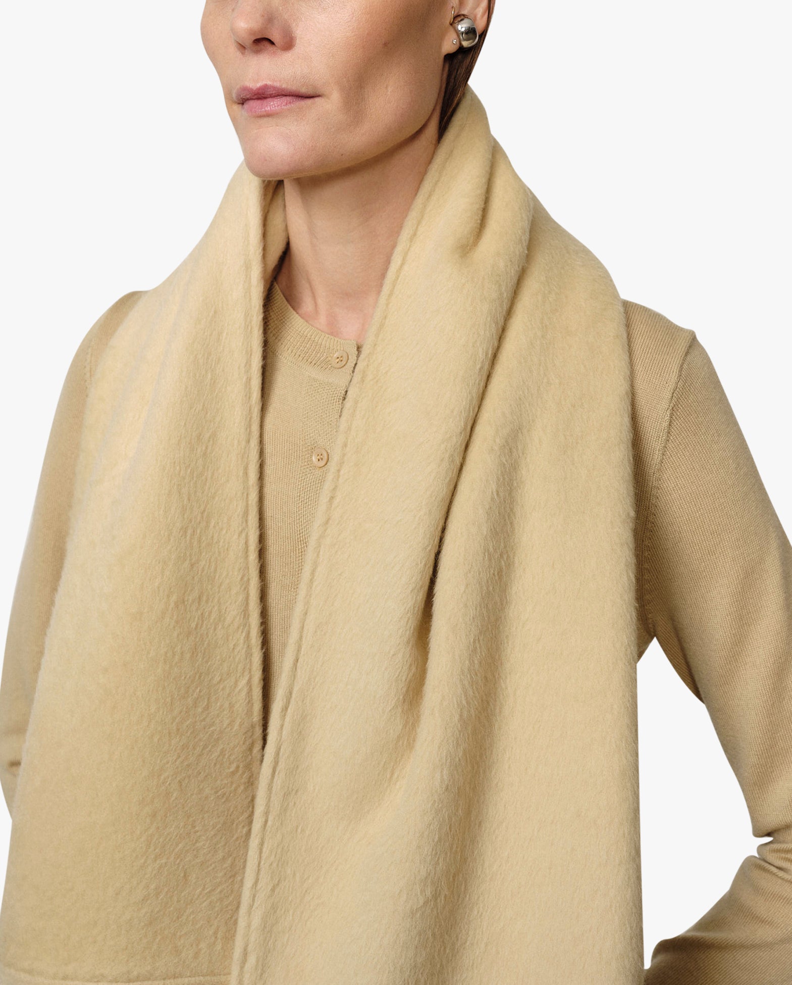 Daniella Wool Scarf