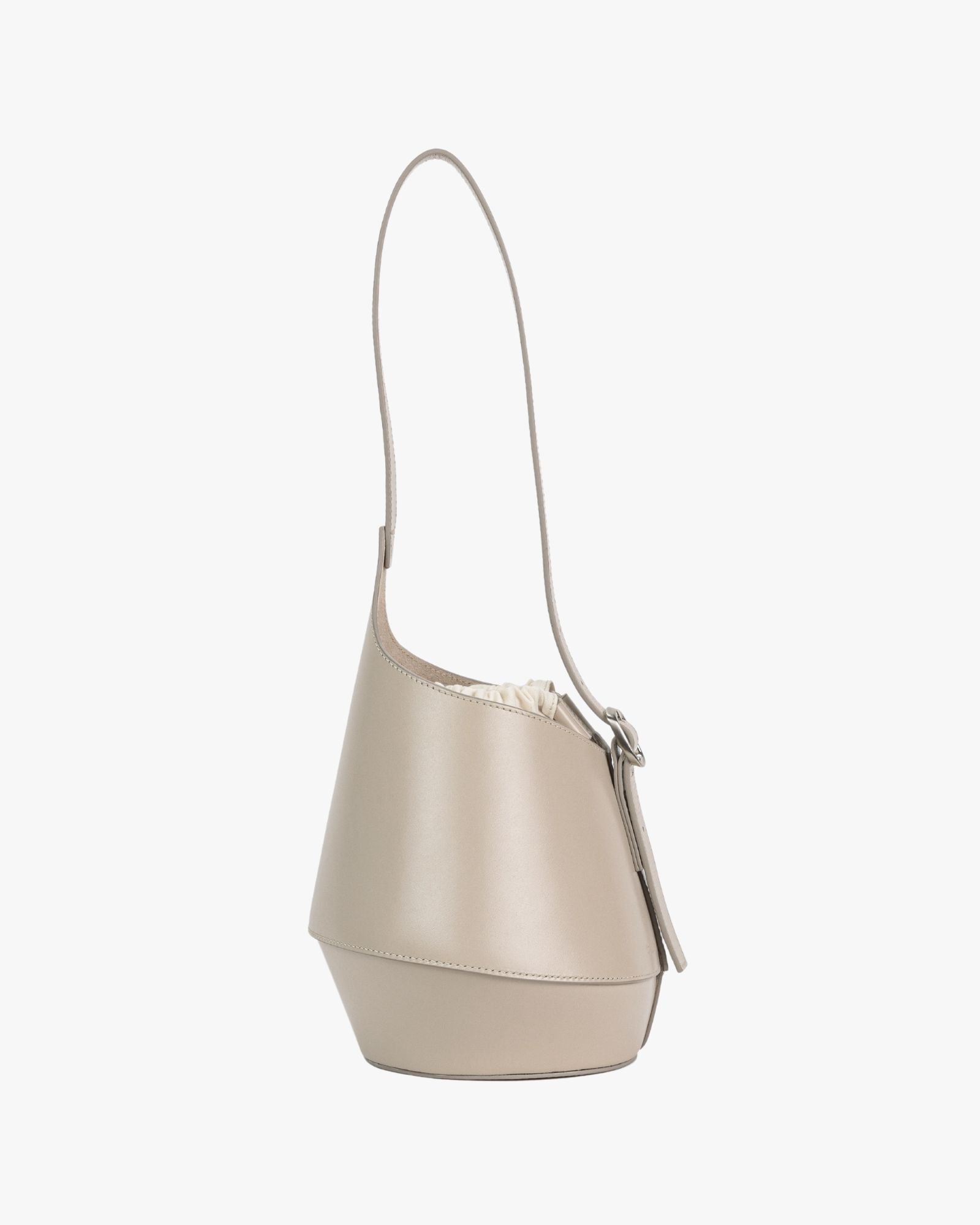 Lerna Avena Leather Bucket Bag