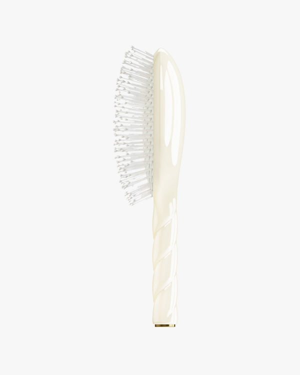 N.04 The Miracle Massaging Detangling Hairbrush Creamy White