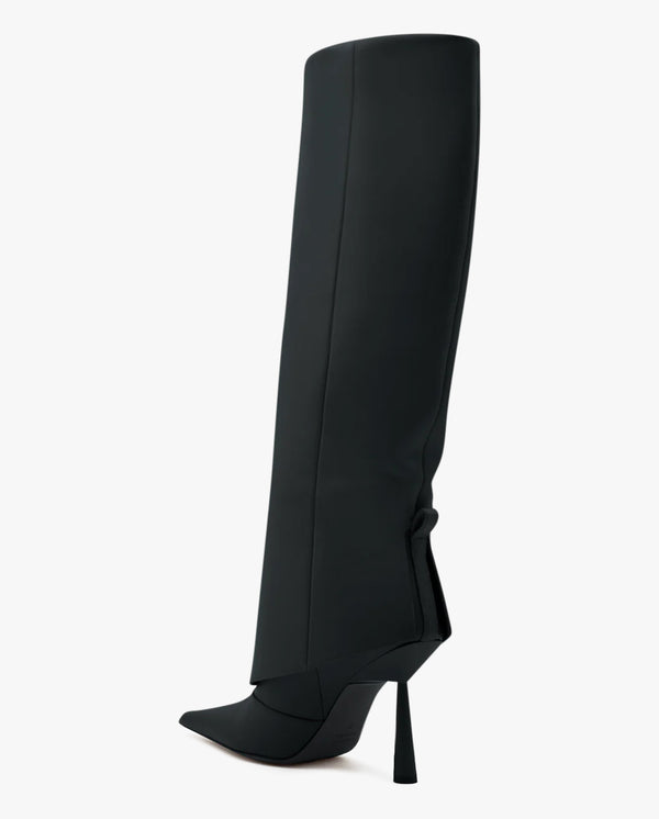 High heeled leather boots in calf leather