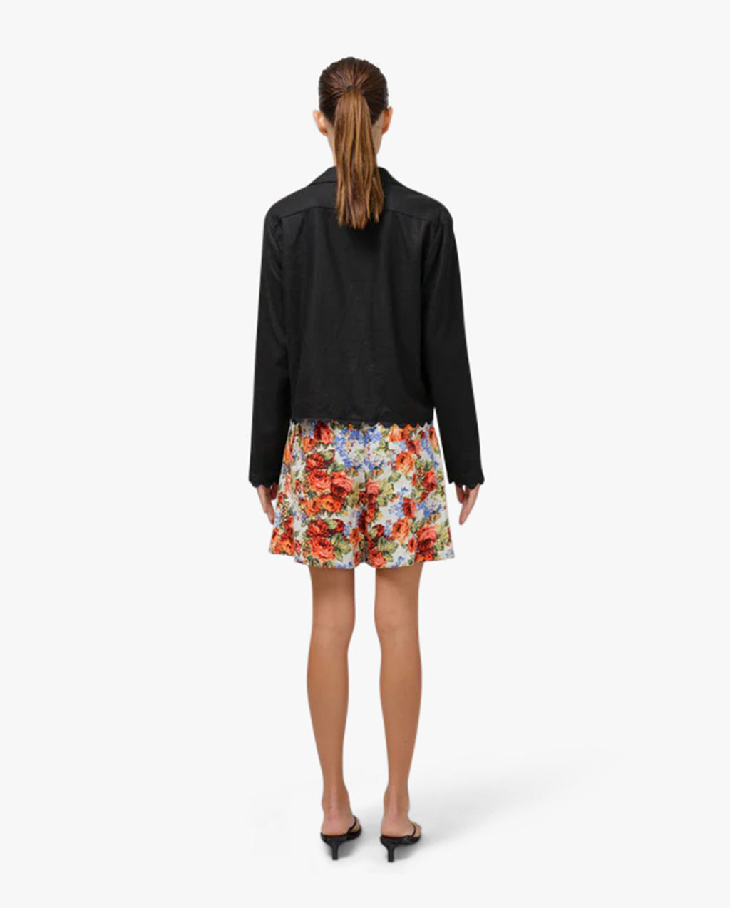 Rosalie Top With Scallop Edge