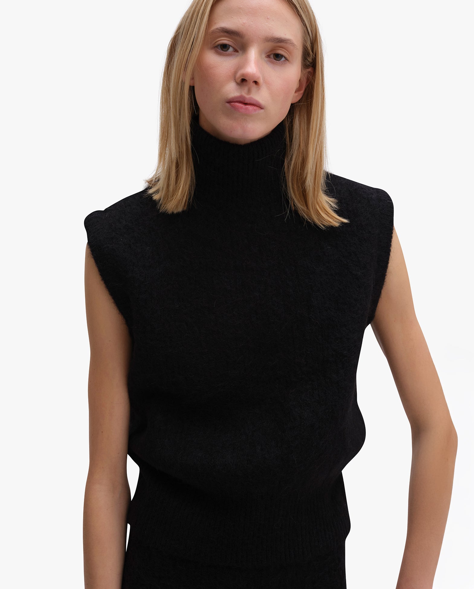 Crew Neck Vest