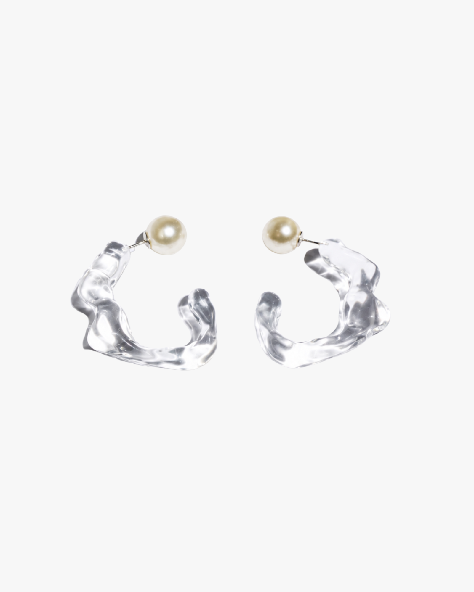 Materic Pearl Earring Clear