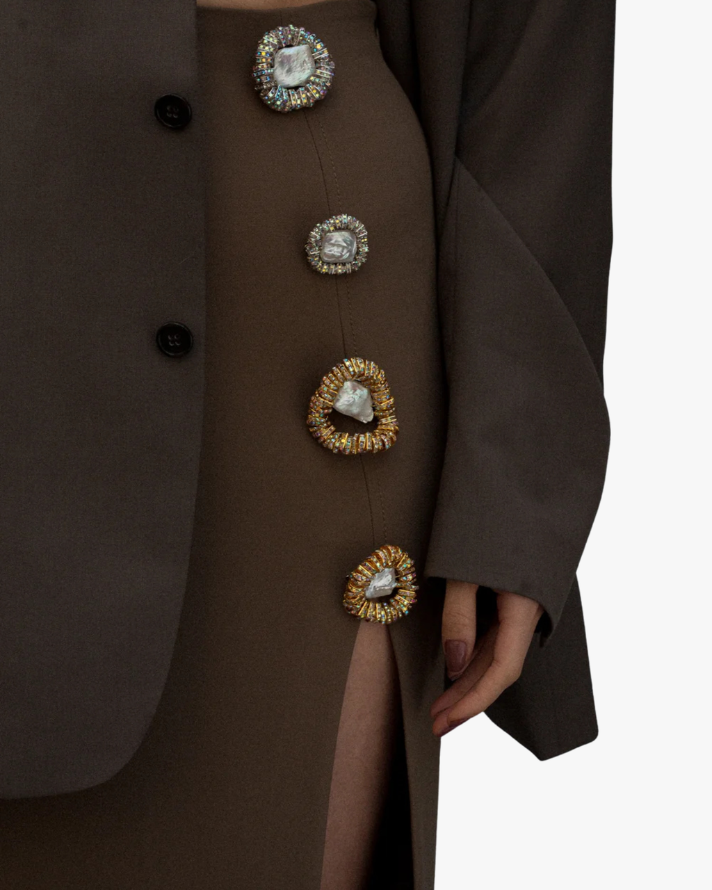 Brooch Paris Gold