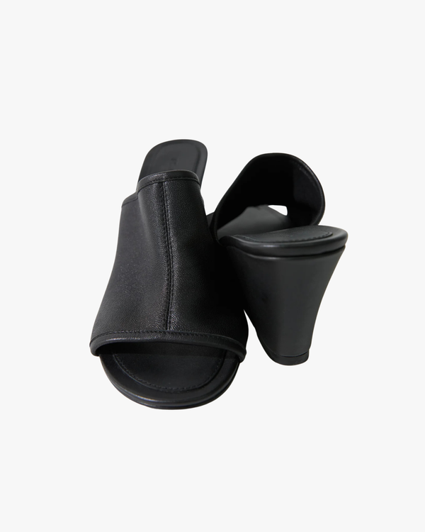 Bandeau Wedge Black