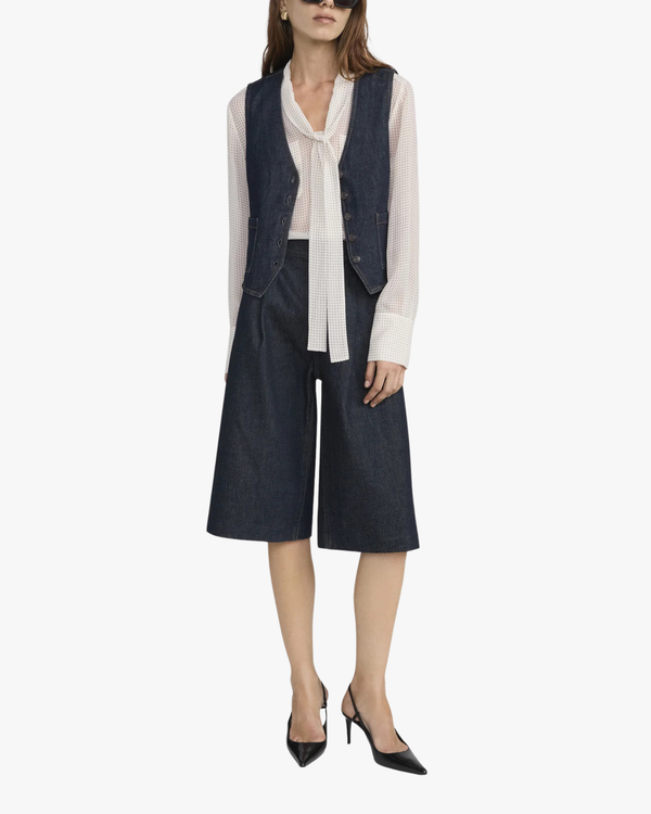 The Tailored Short Blue