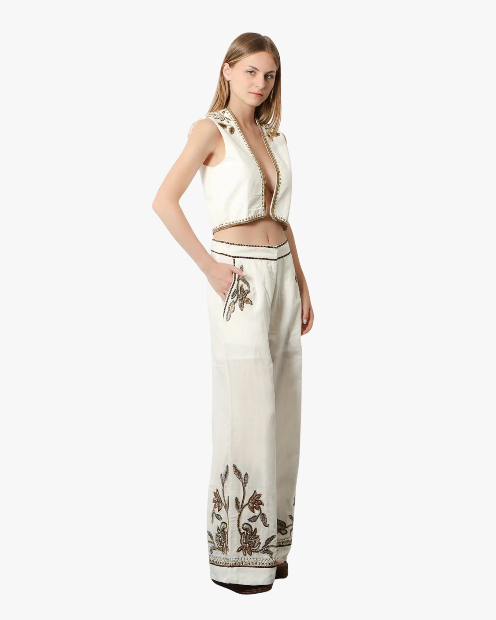 Sorelle White With Embroidery Trouser