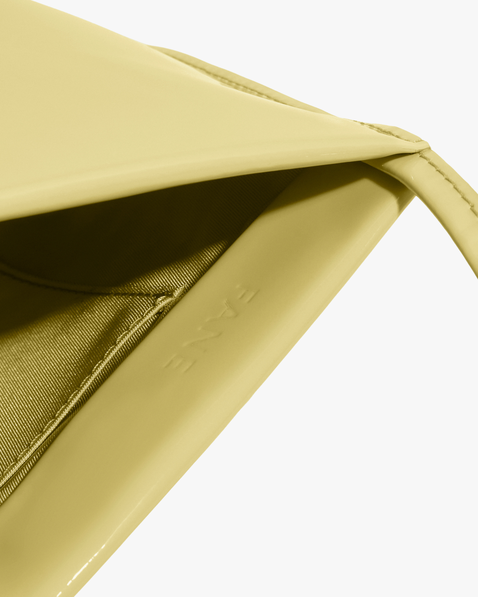 Shoulder Bag Mie Patent Huile