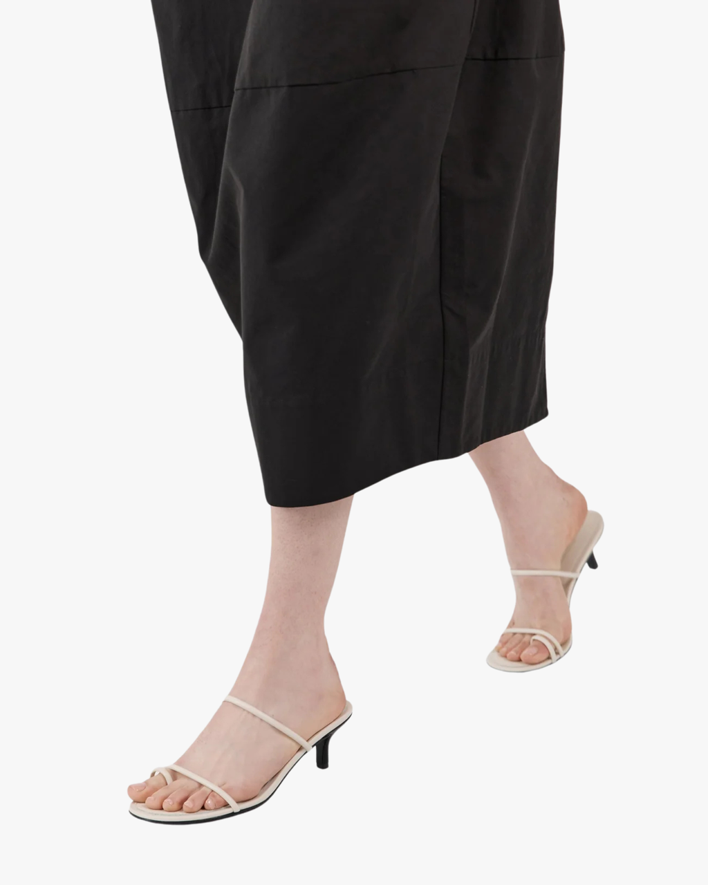 Minimal Strap Heel Ecru