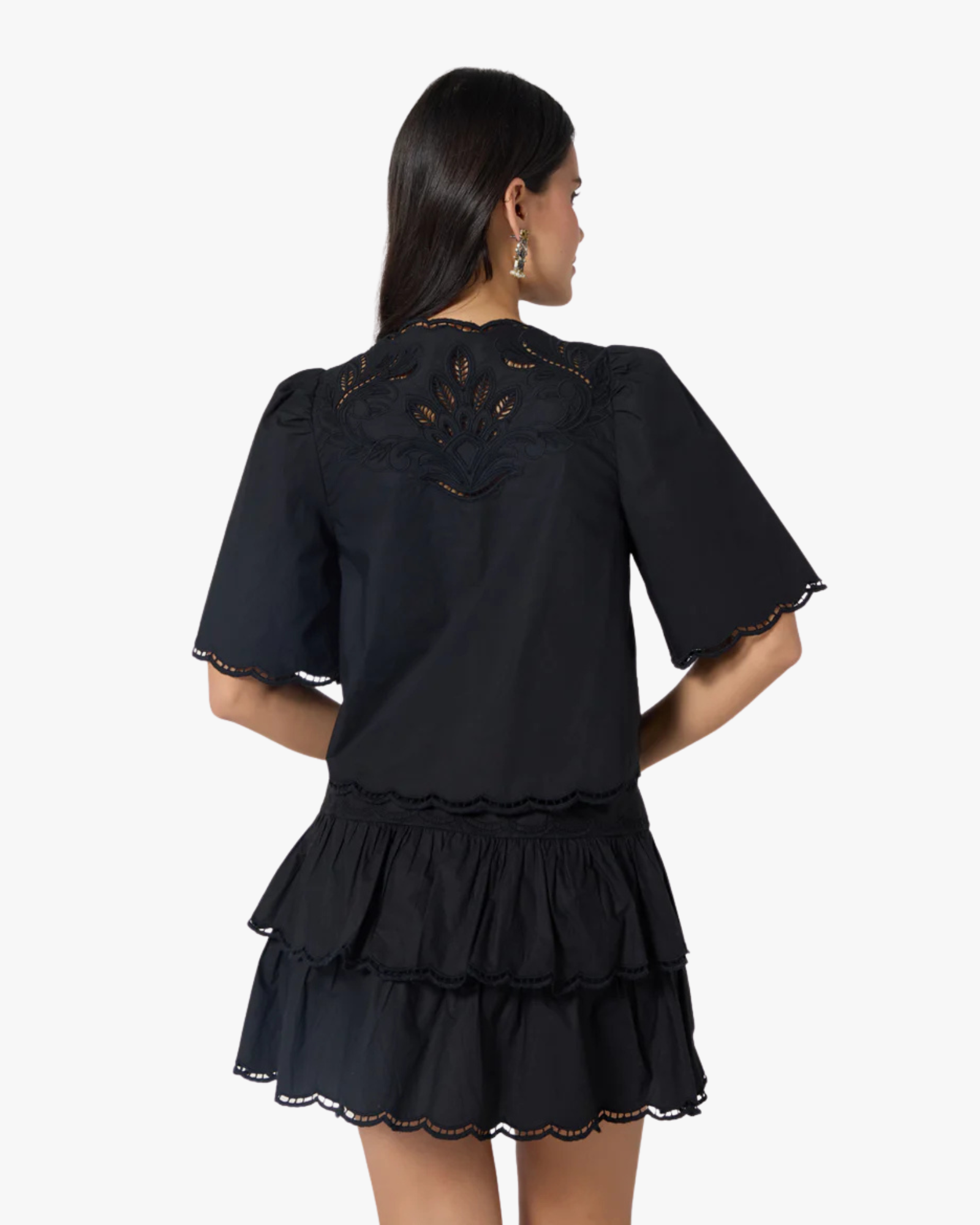 Soneva - The Cutwork Embroidery Mini Skirt black