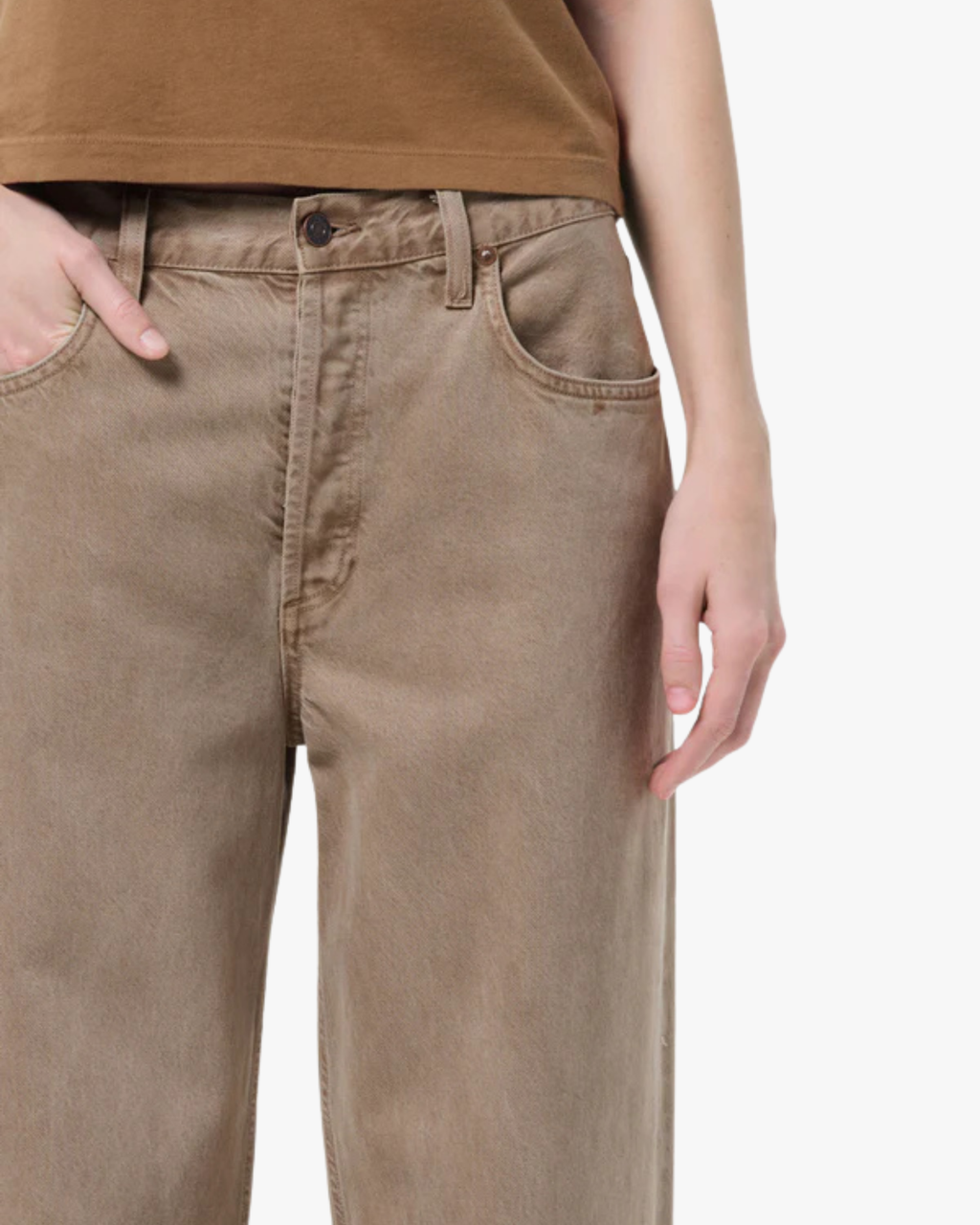 Low Slung Baggy Pants Tail