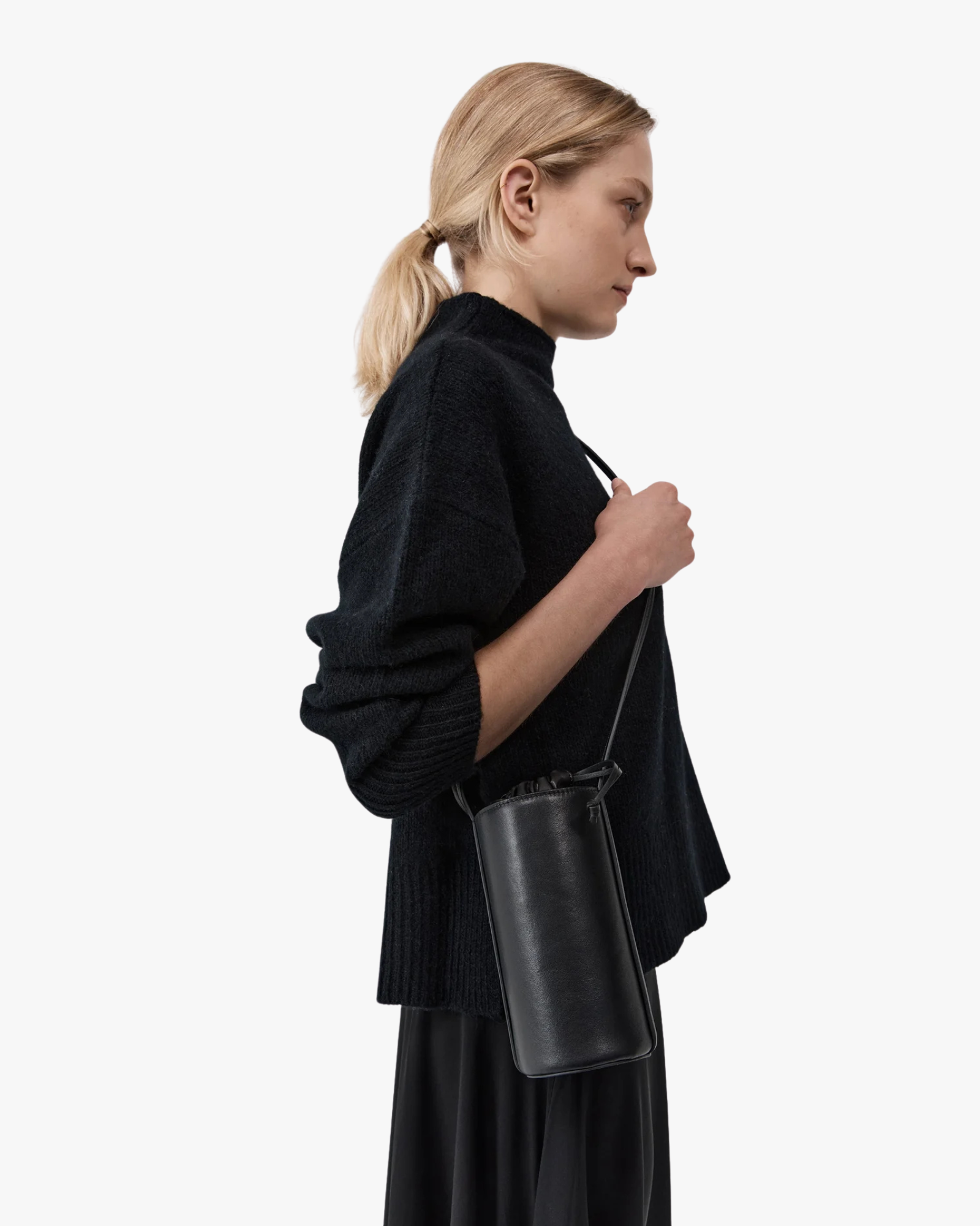Cylinder Sling Bag Black