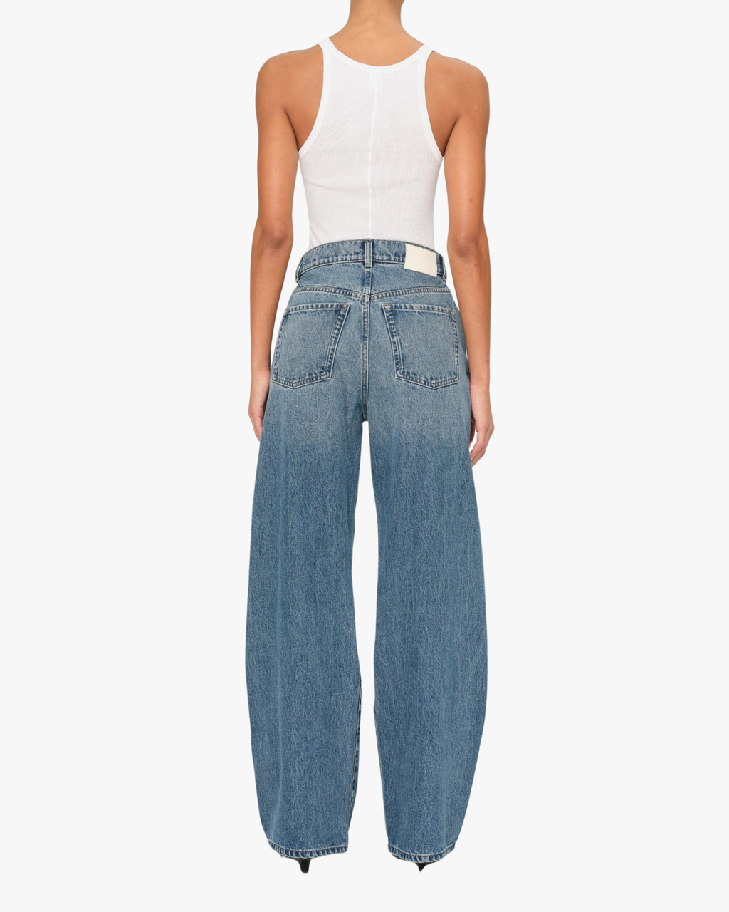 Taylor Relaxed Barrel High Rise 31" Jeans Sky Blue