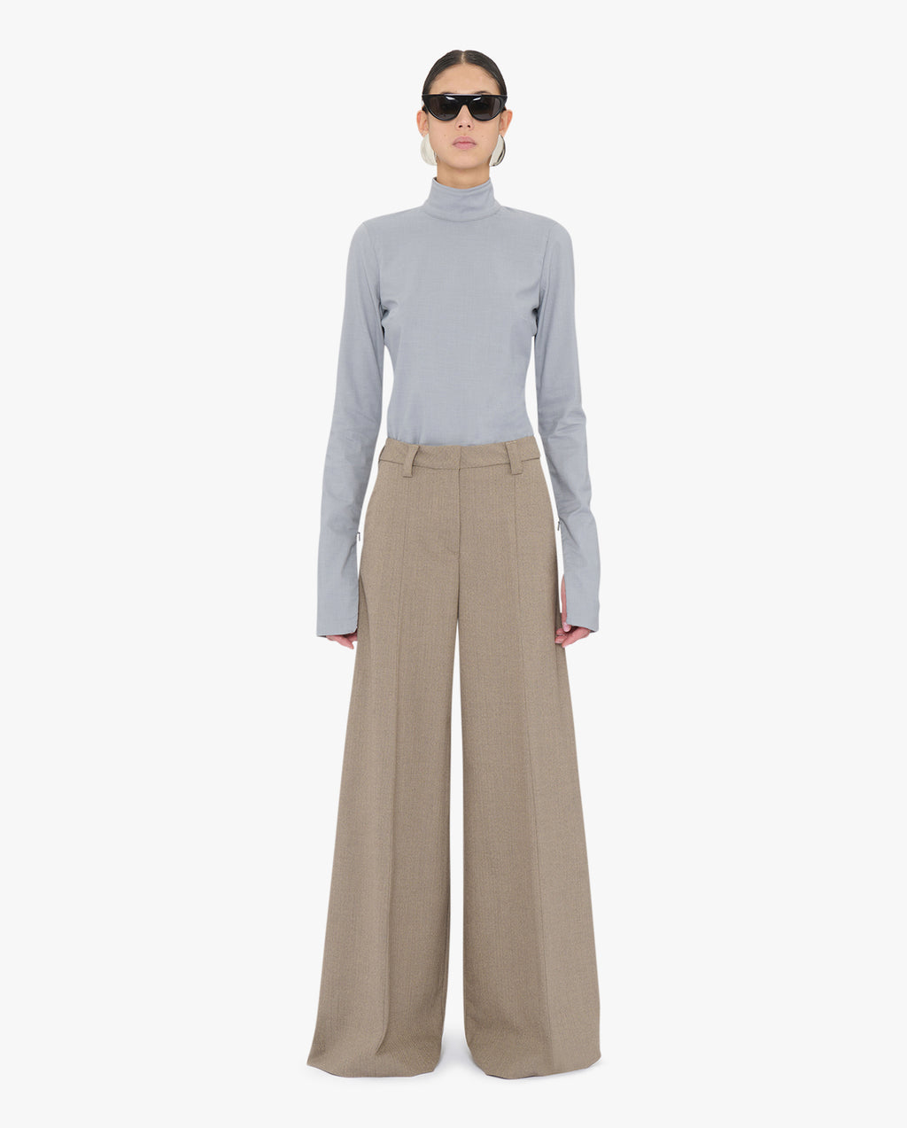 C-Alma Poli Lana Resca Chino Scuplture Leg