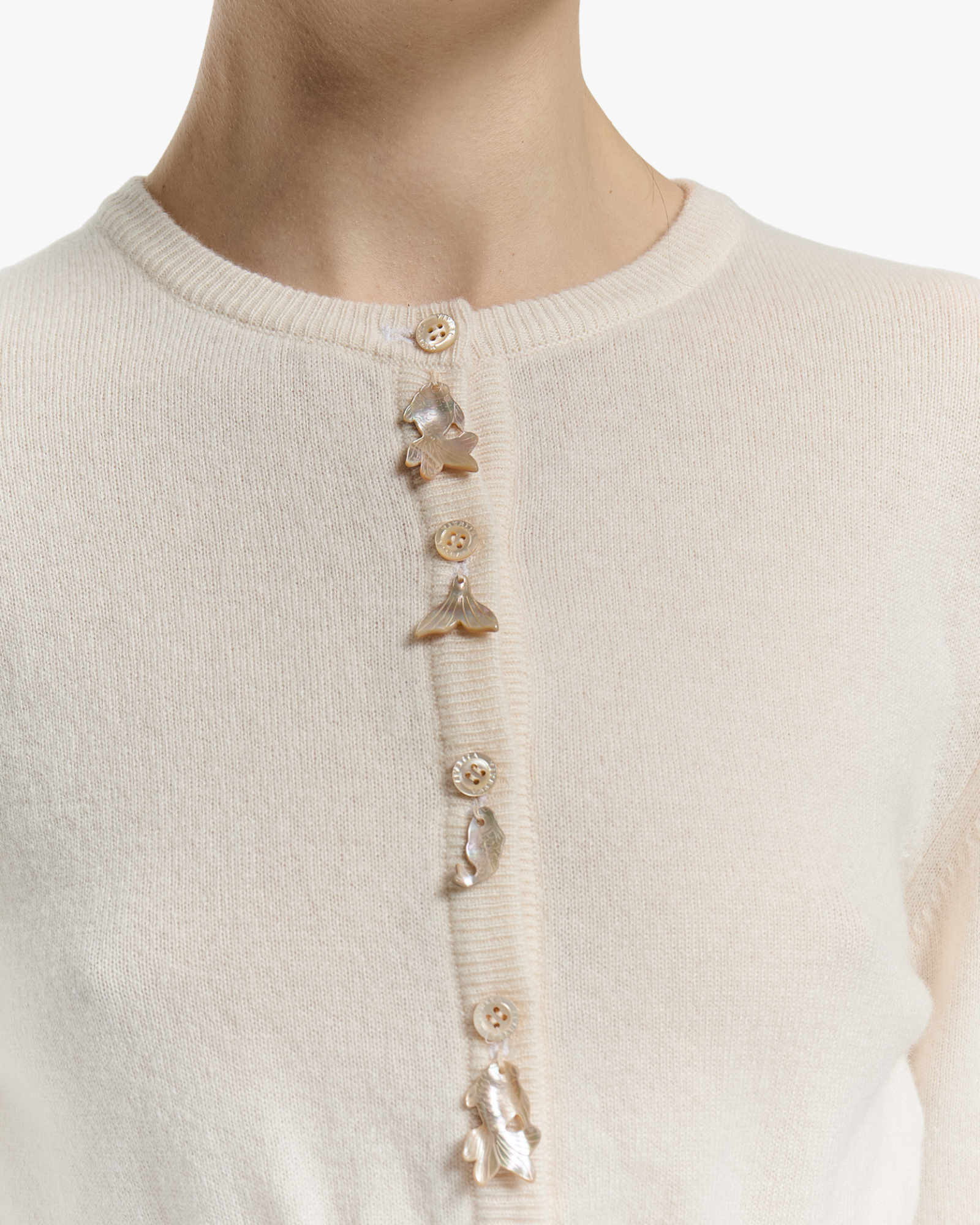 Cropped Cardigan with Little Fish Burro